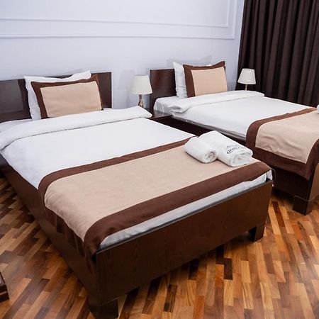 Green City Resort Hotel Баку Экстерьер фото